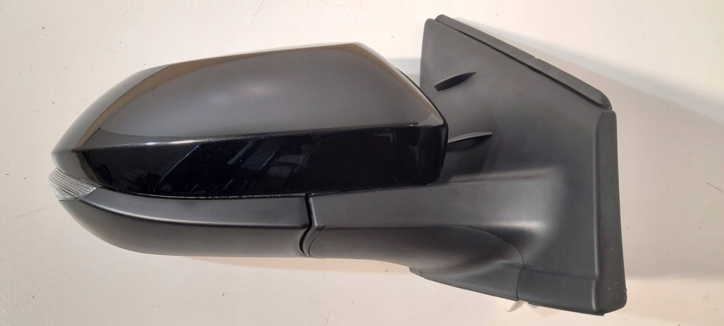 Toyota Yaris IV XP210 mirror right 9-Pin (S213)