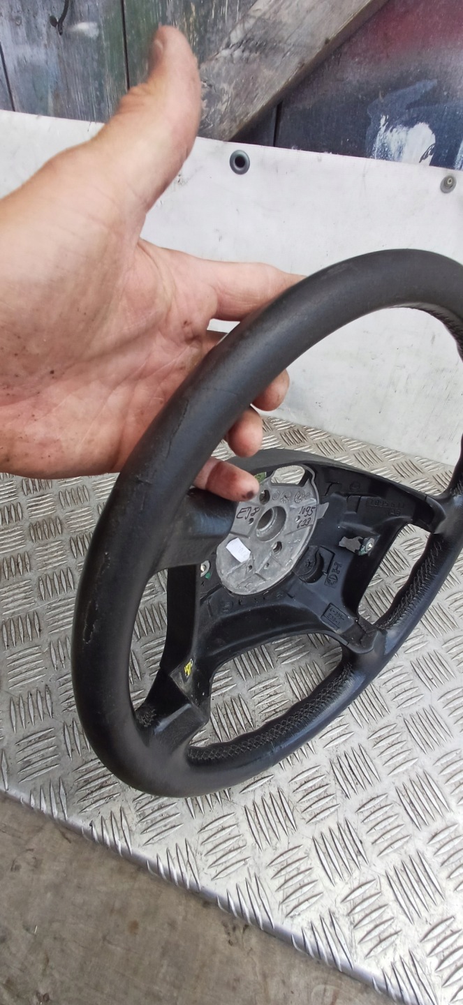 BMW E39 lenkrad SKORZANA Leder