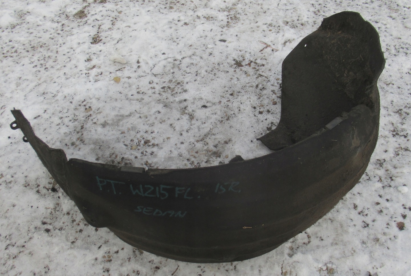 MERCEDES W212 15R mudguard right rear part