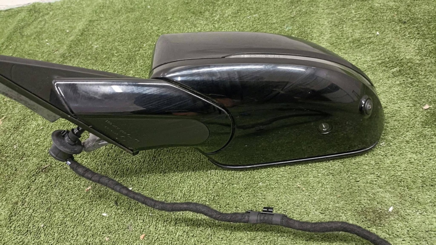 BMW U11 mirror left SHADOWLINE KAMERA ASYSTENT M35i 18+1PIN