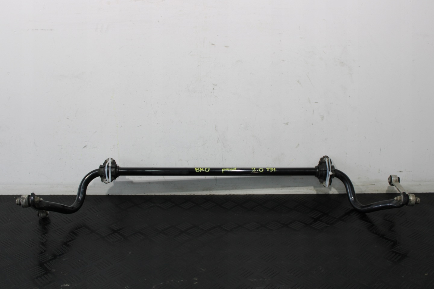 STABILIZATOR bar front AUDI A4 8K0 8K9 B8
