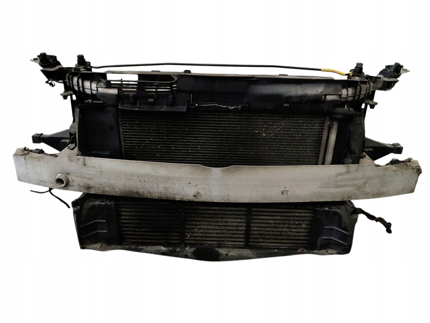 support panel for radiators pillar sider radiator fan MERCEDES A W176