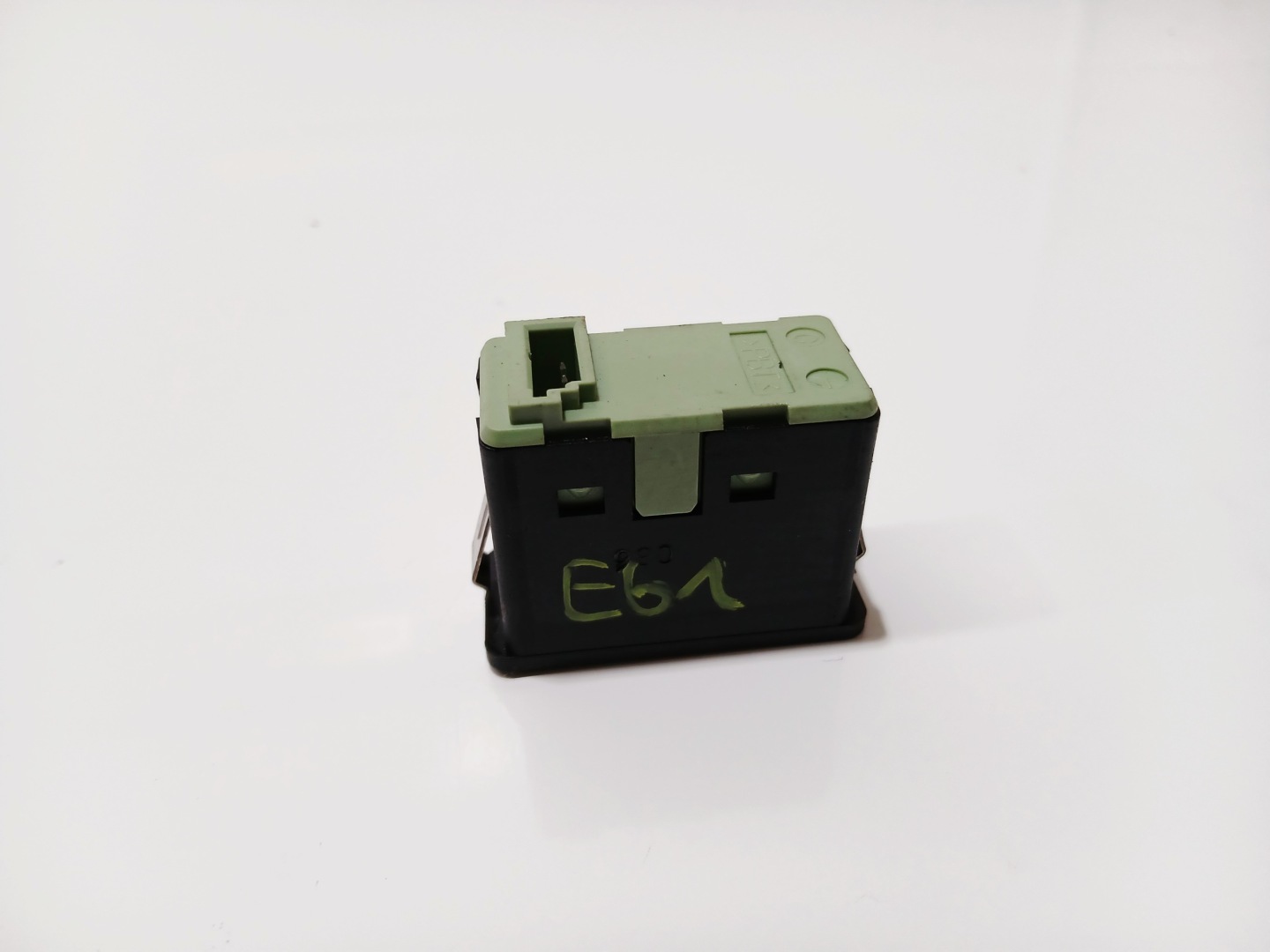 adapter AUX IN BMW E60 E61 OE 6986791 (0001369)