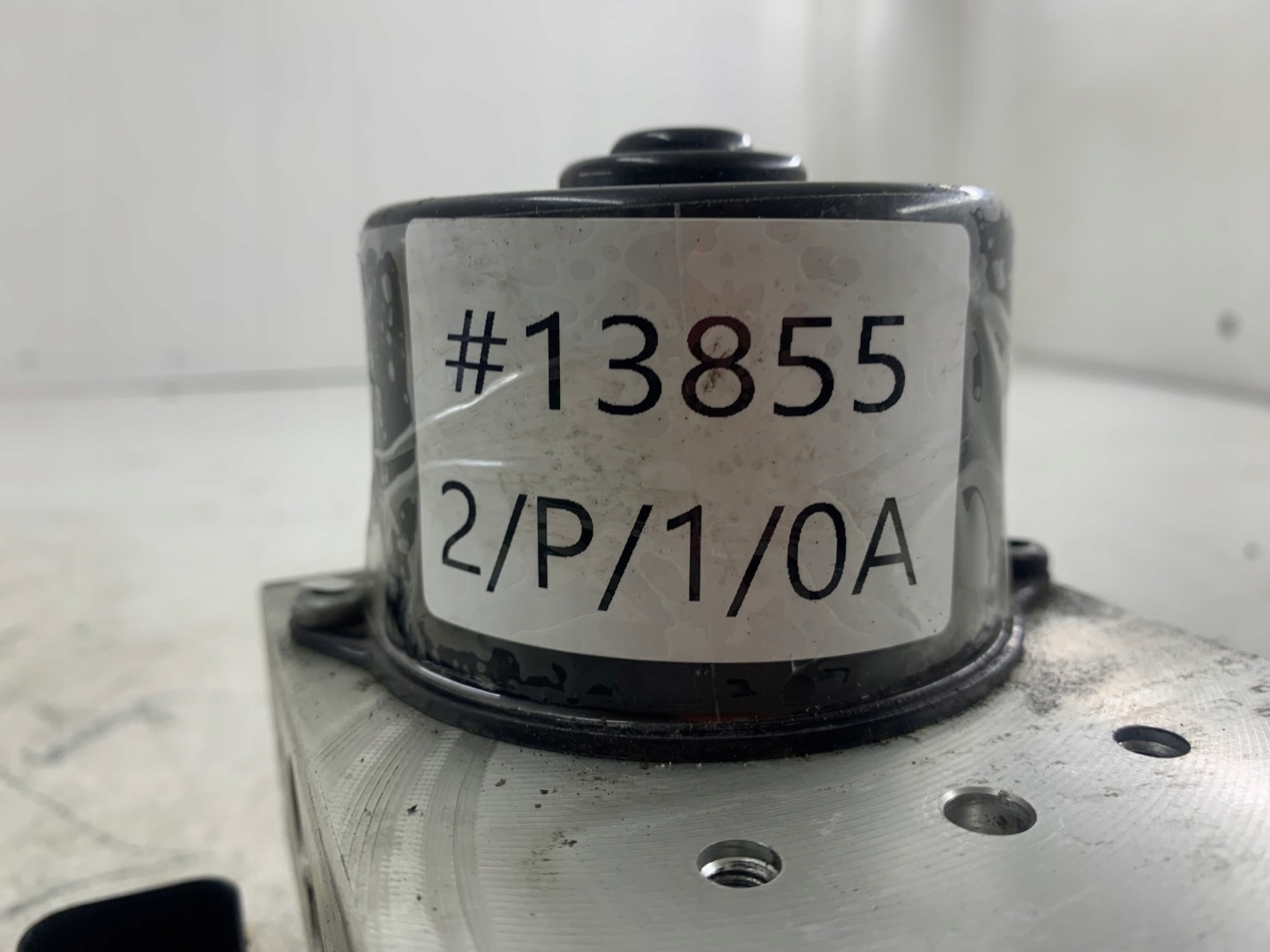 MERCEDES W203 pompe ABS A0054317512