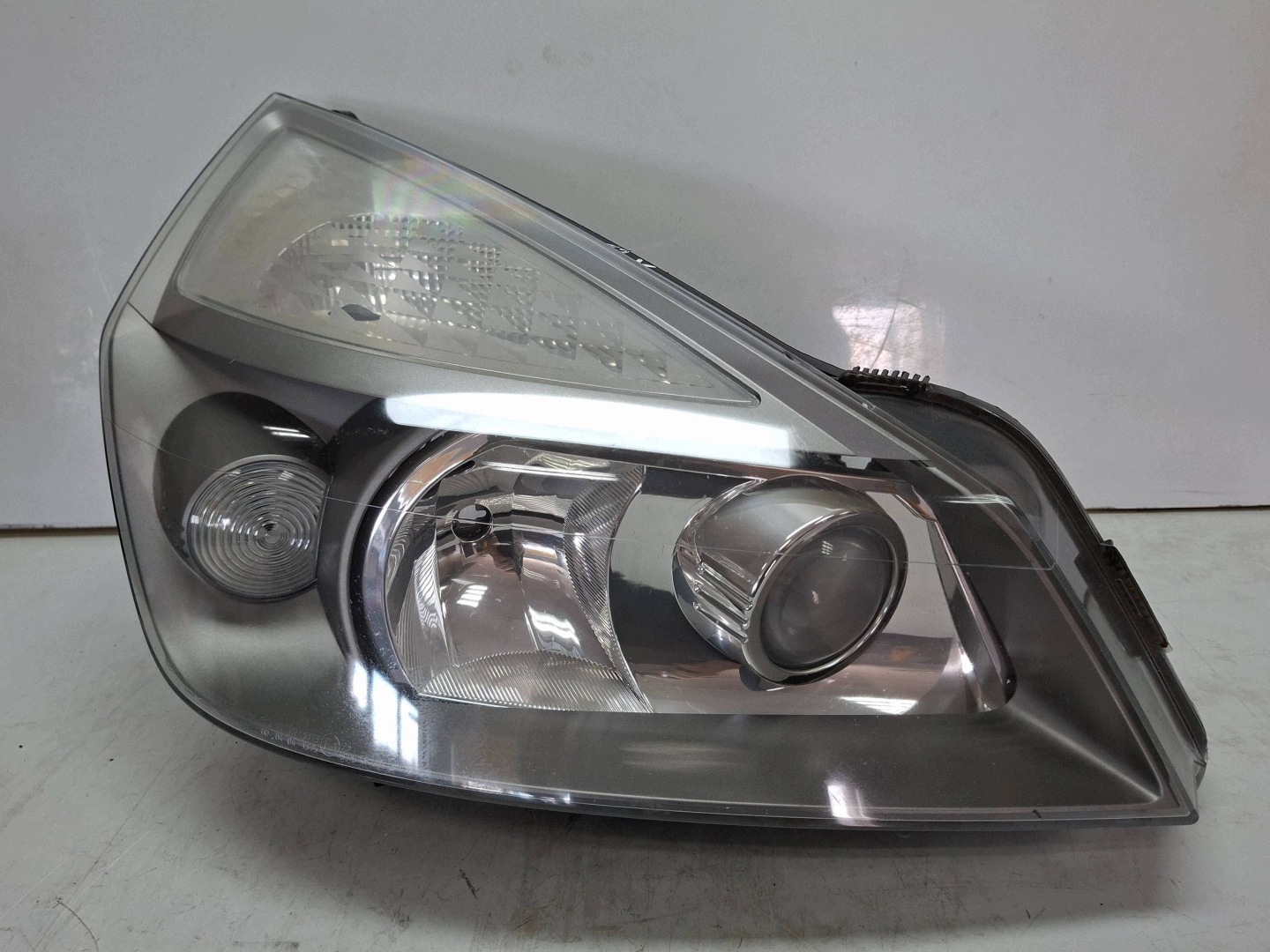 light front right XENON RENAULT ESPACE IV 2003