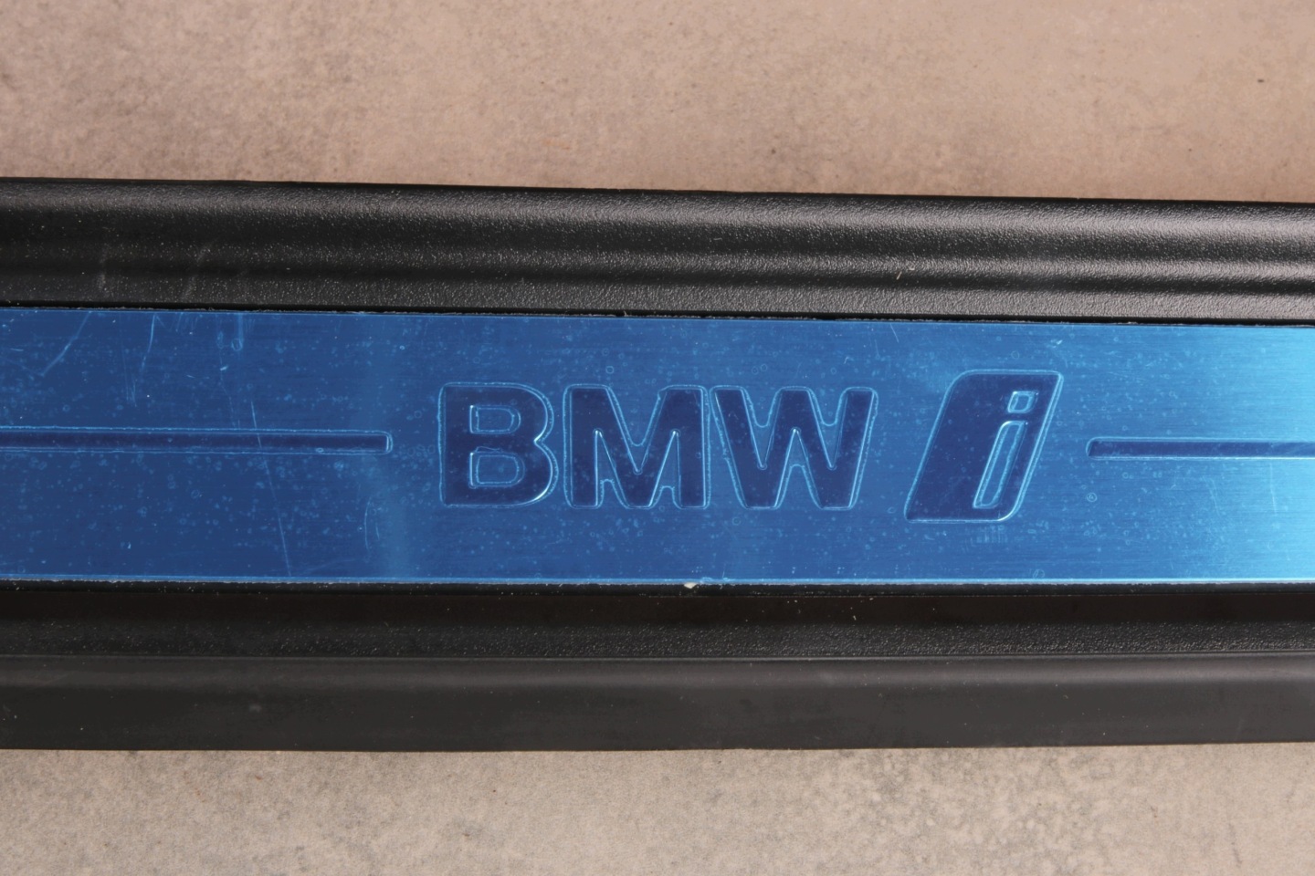 BMW i4 G26 GRAN COUPE front moulding cap threshold 9492984