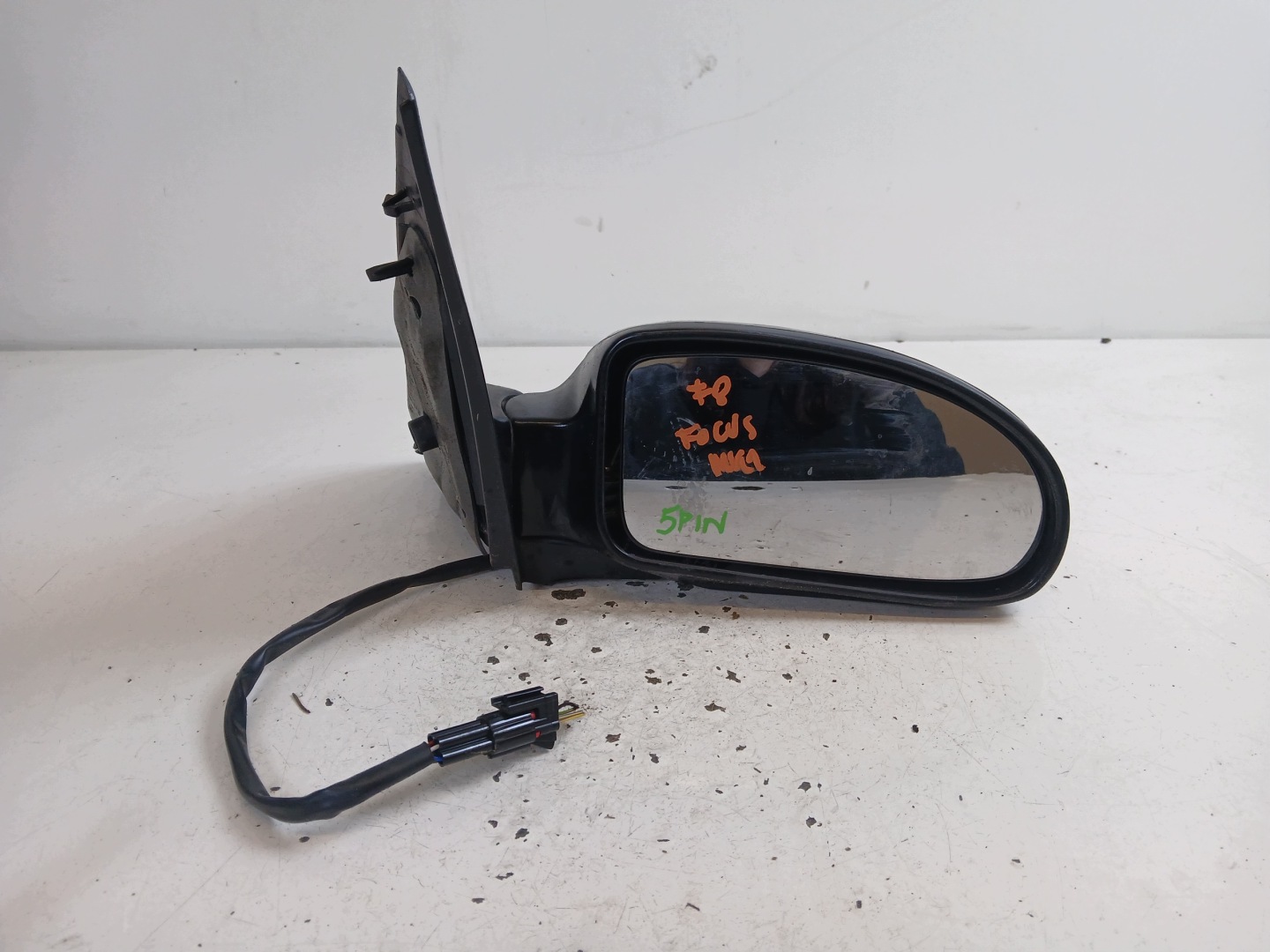 FORD FOCUS MK1 mirror right 5 PIN black,