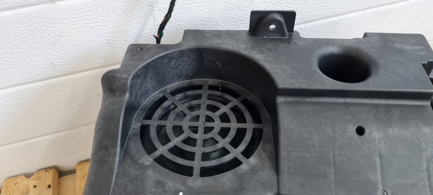 A7 4G speaker SUBWOOFER boot rear part 4G9035381A A6 C7 4G