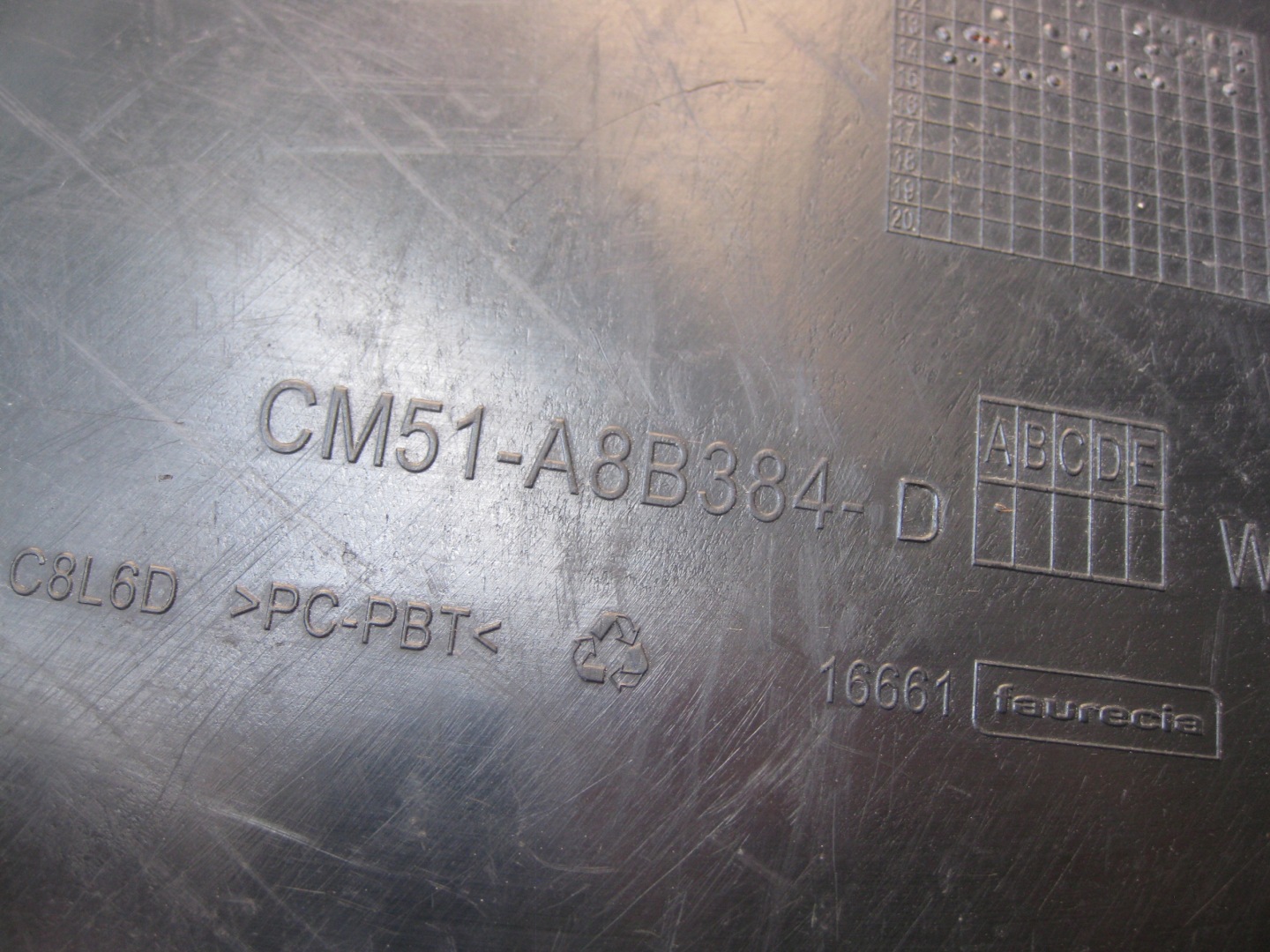 FORD FOCUS MK3 13R abdeckung Blende Abdeckung unter Stoßstange CM51-A8B384D