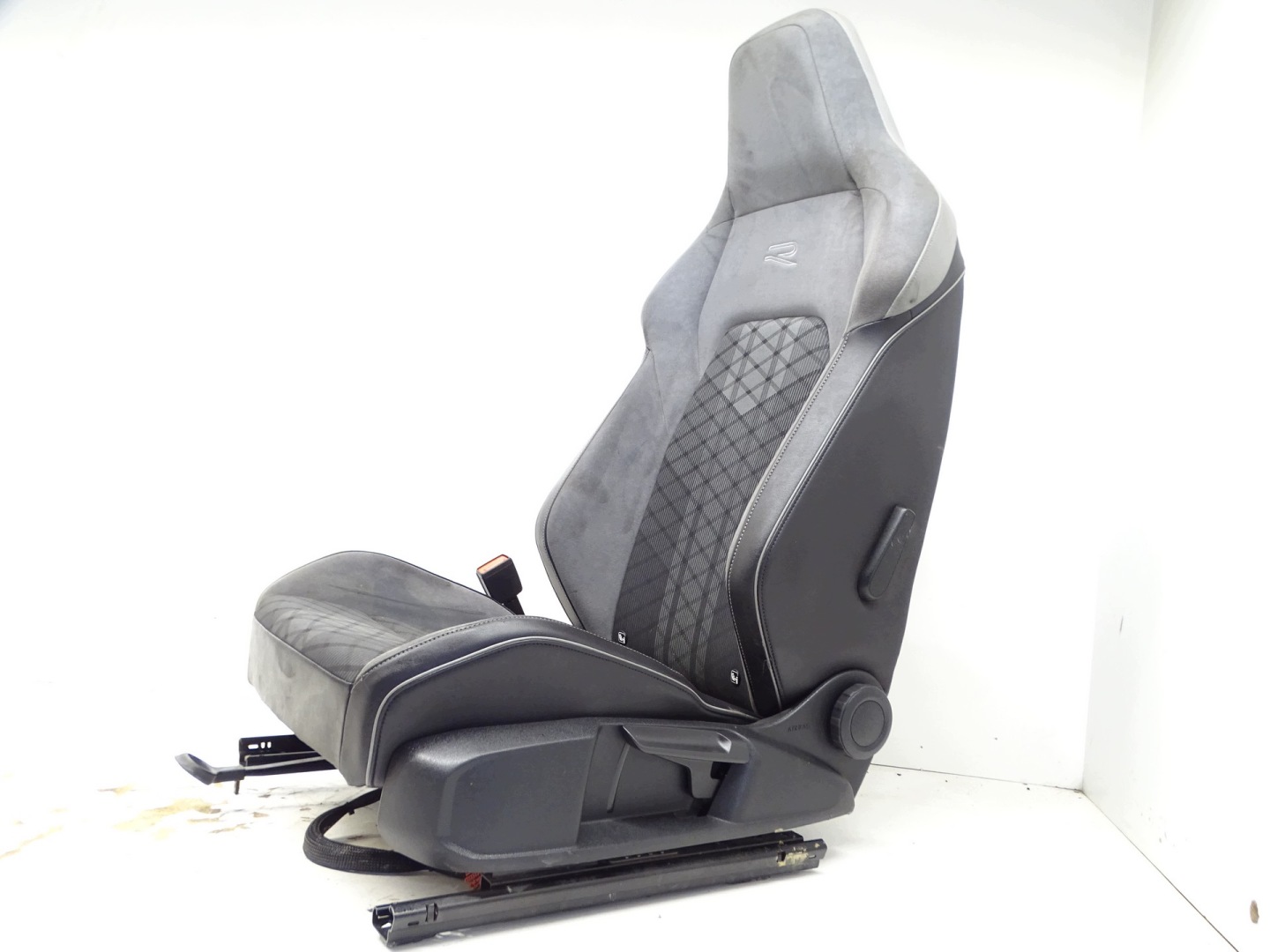 Sitze Sitz vorne Sitz heck KOMPLET GOLF VIII R-LINE 5H 5H0