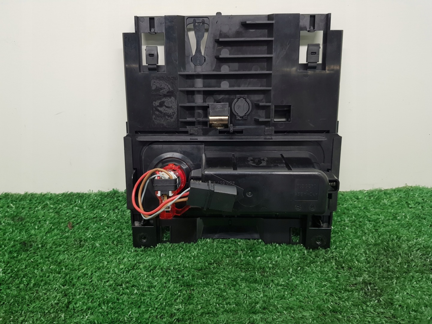 Cendrier AUDI A6-C7 4G0863273A