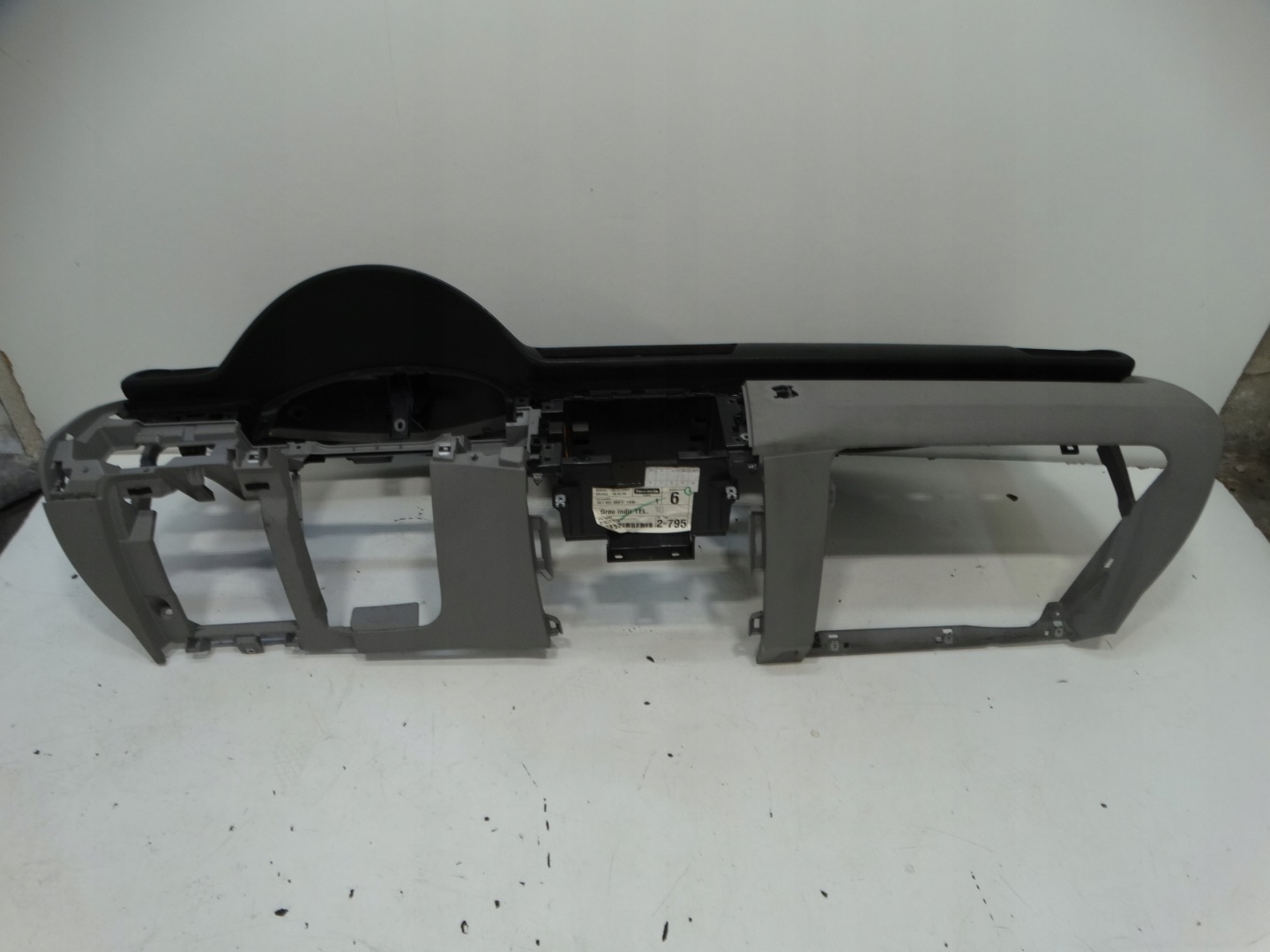 dashboard instrument panel cockpit console VW PASSAT B6 KOMBI 3C1857004F