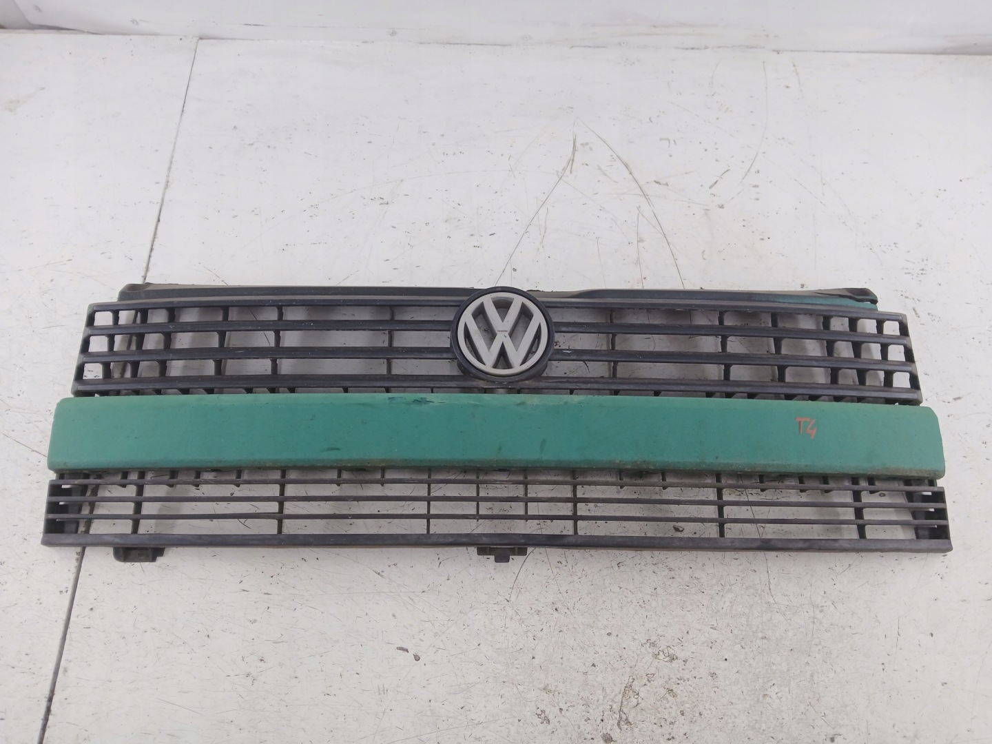 VW T4 TRANSPORTER IV grill grille radiator