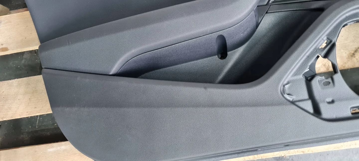 A4 B9 8W side upholstery left left front leather 8W0867133 UK
