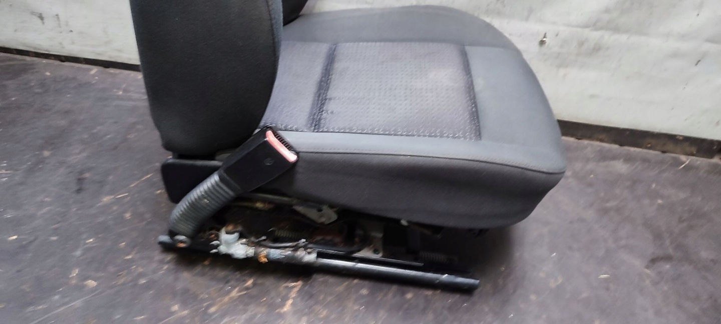 seat front left driver´s podgrzewany BMW E46 LIFT