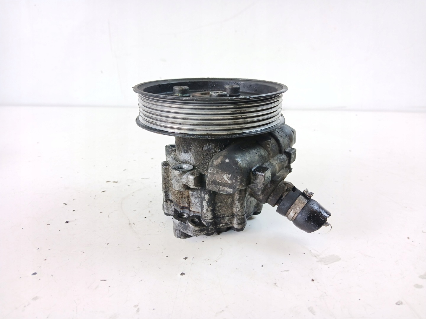 AUDI A4 B7 EXEO SUPERB e 2.0 TDI Pompa servosterzo 8E0145155N 120 BAR