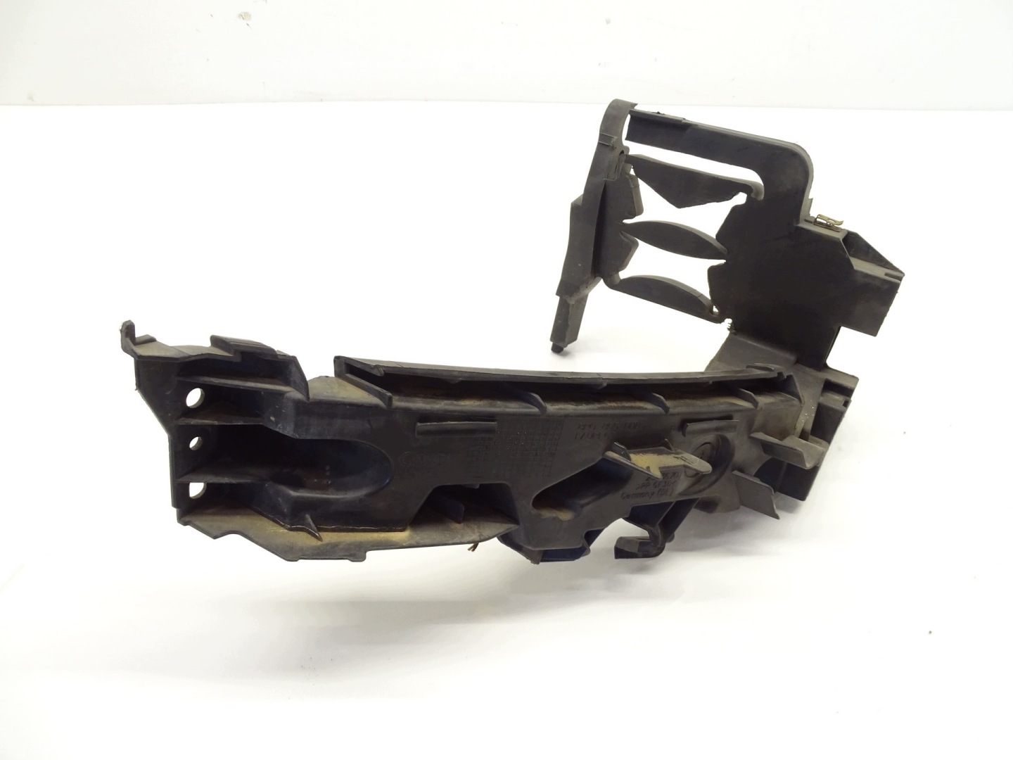 support bracket holder lights right front AUDI Q5 8R 8R0805608