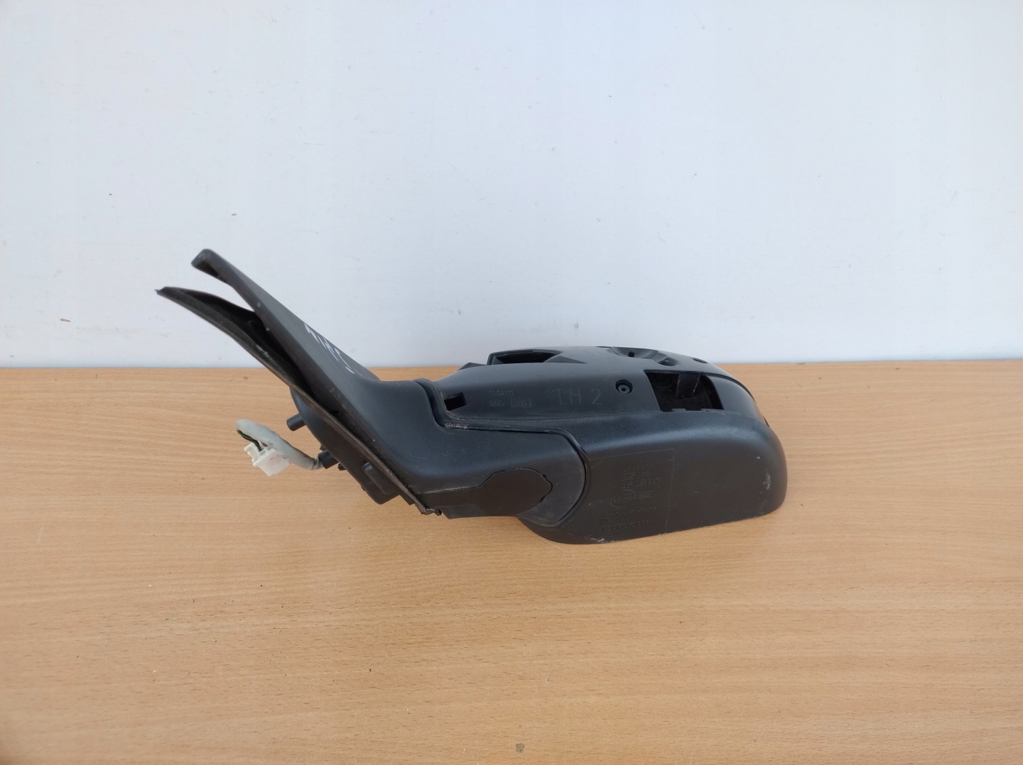 MAZDA 6 VI 02-08 ROK left mirror 5PIN E11015797 K104/U028