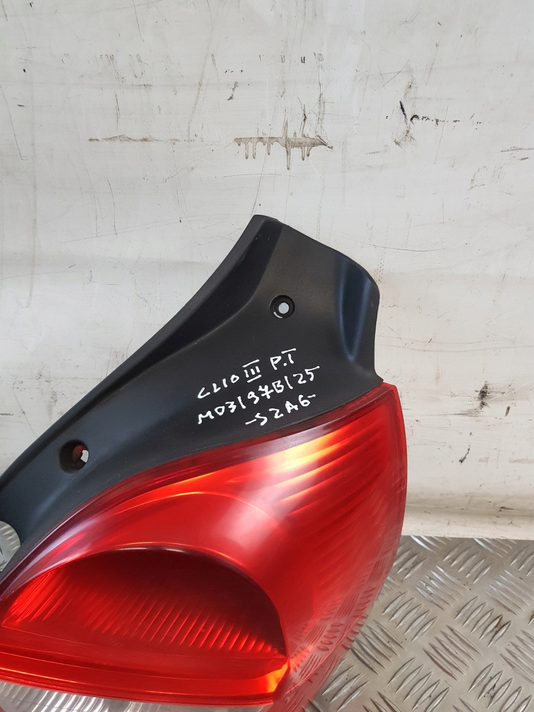 light right rear part 89035080 + insert RENAULT CLIO III EUROPA