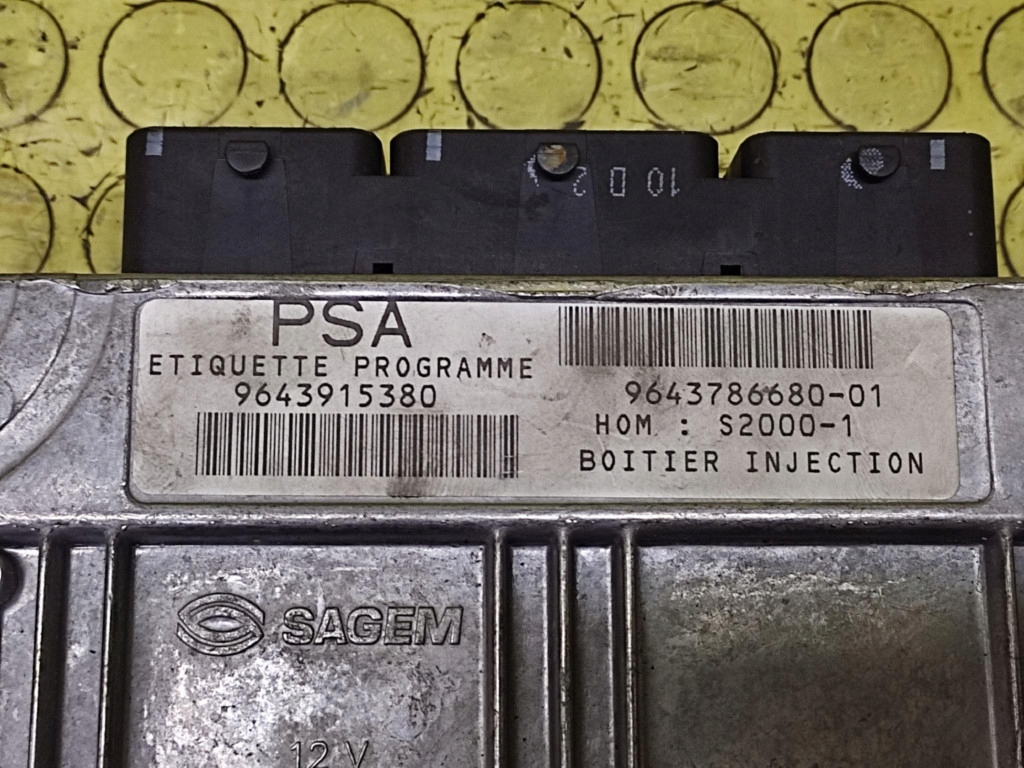 CITROEN C5 1.8 control unit of the engine 9643915380