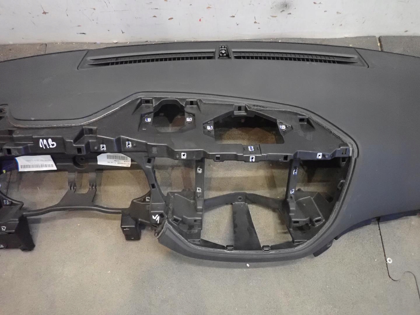 dashboard console cockpit HYUNDAI TUCSON III 2015