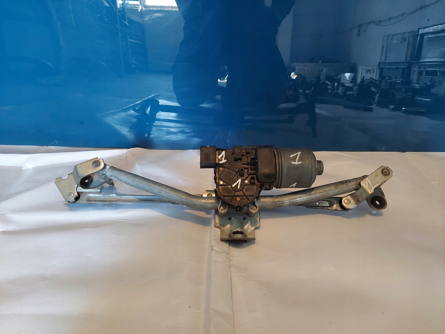 wiper mechanism VW POLO 0390241524 front