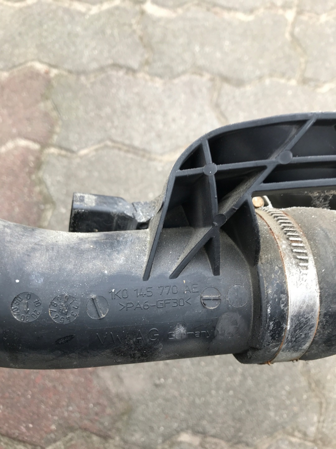 rohr intercooler VW SKODA AUDI 1K0145770AE