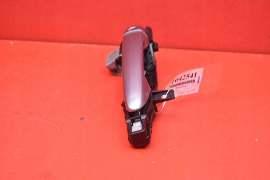 handle left front front 38P MAZDA 2 II DE 07-10