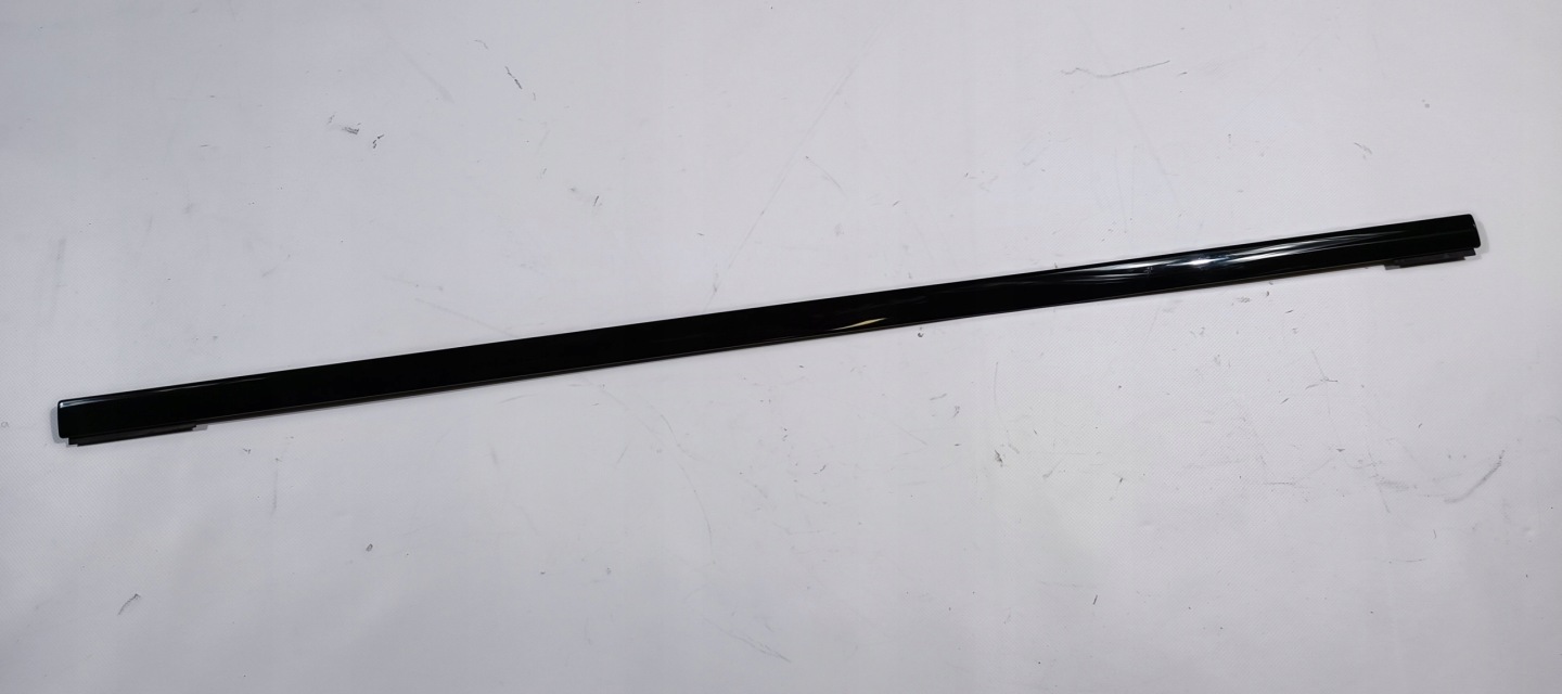 moulding door right rear part upper Ford Flex 2011