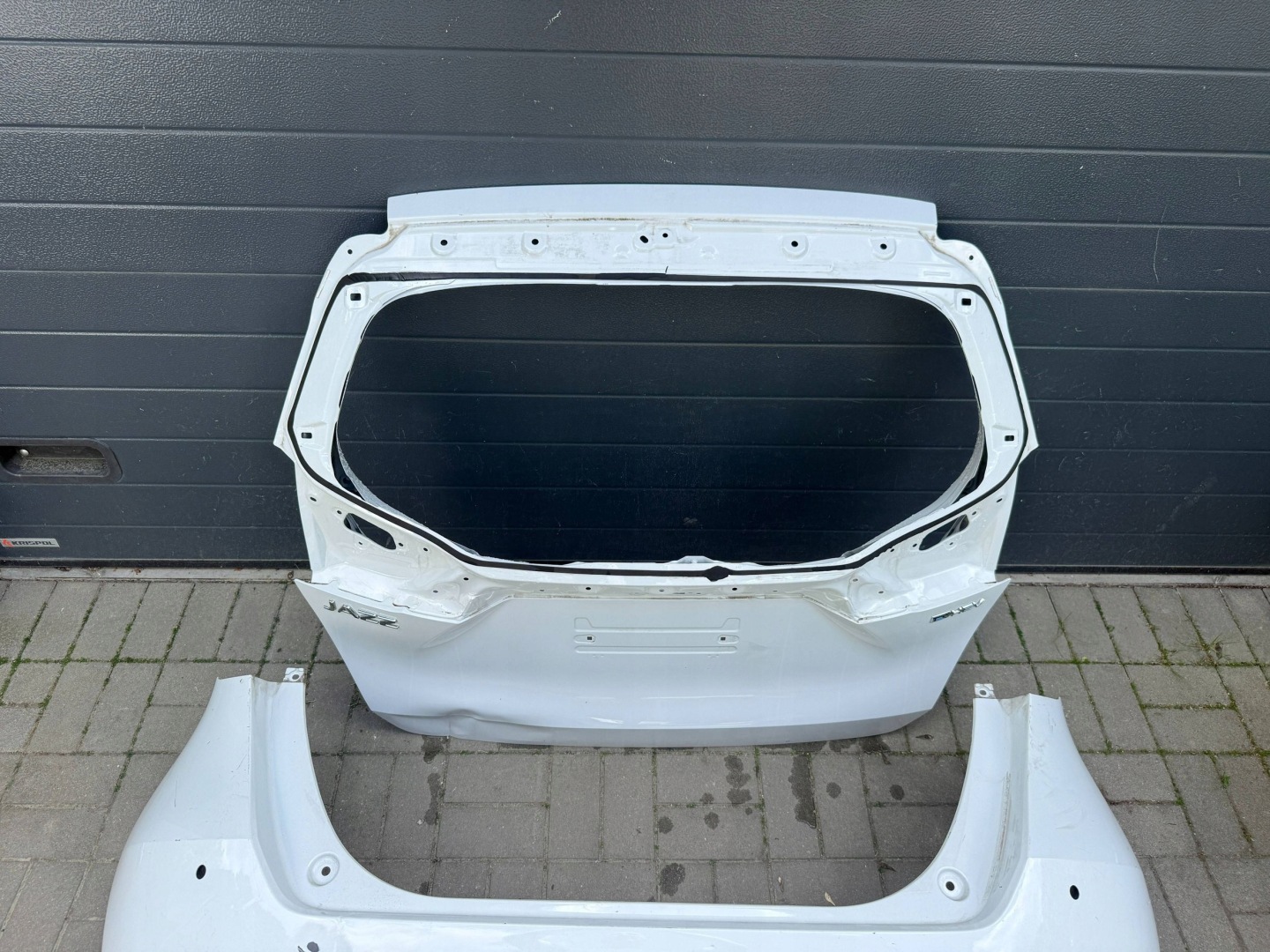 Honda Jazz 5 V 21- boot door bumper rear part rear