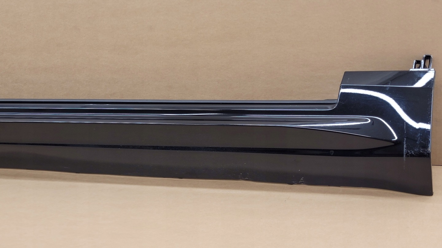 right moulding cap threshold VOLVO XC90 II 2015- colour 717