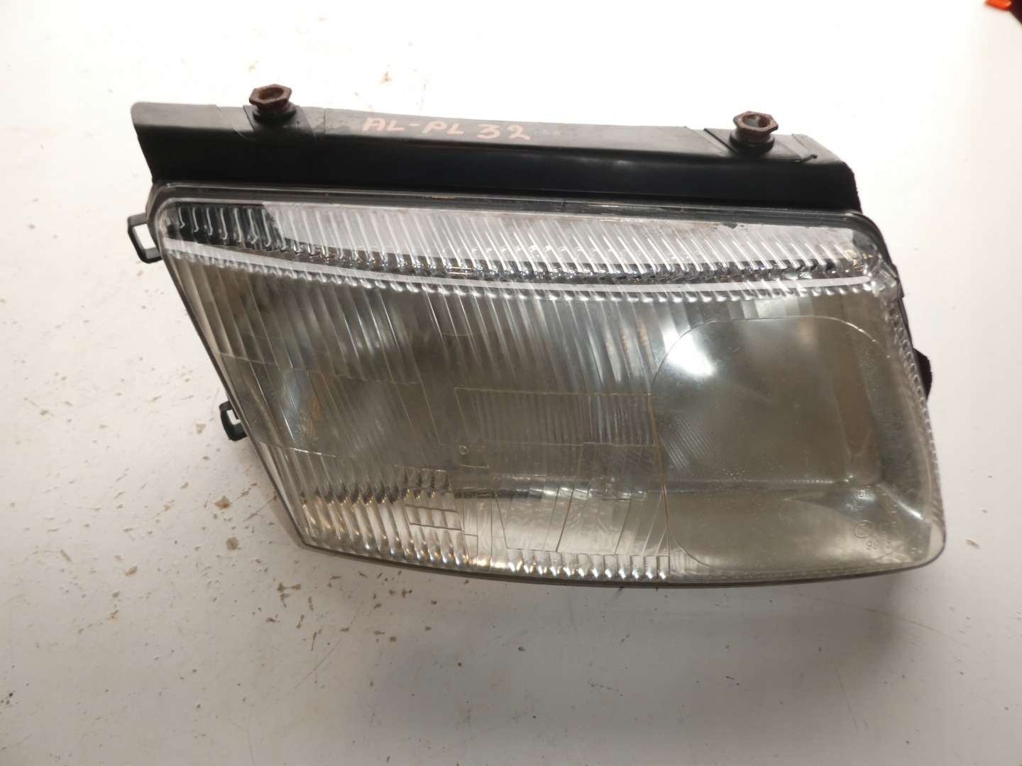 PASSAT B5 REFLEKTOR right light front