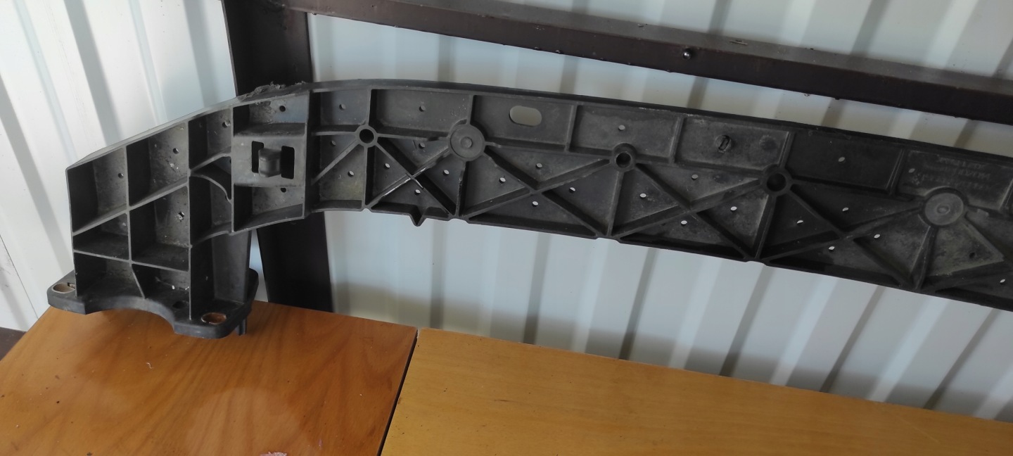 bumper support of the front lower PEUGEOT 508 9686570880
