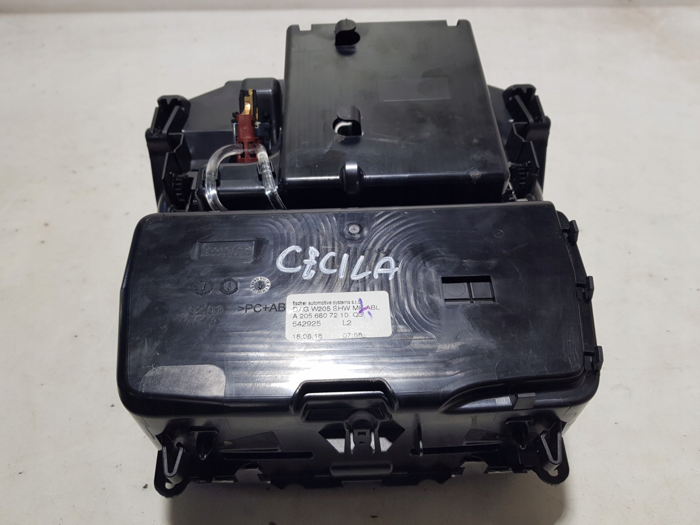 ashtray passenger compartment MERCEDES W205 GLC X253 W253 2056807210