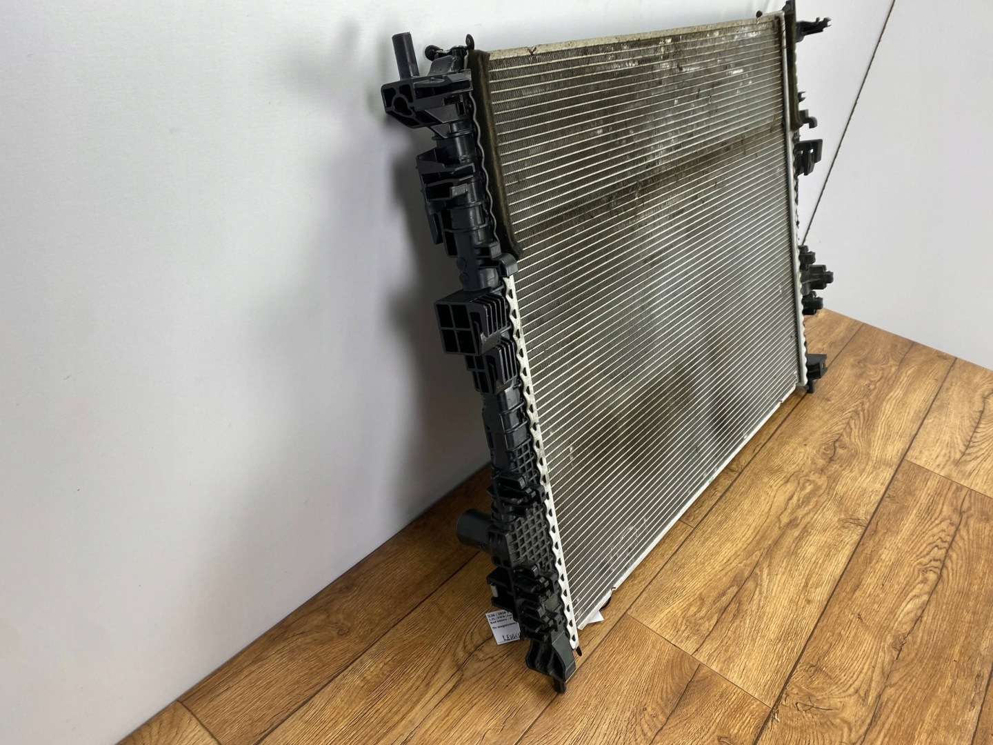 water cooler Ford Escape IV Kuga MK3 2020+
