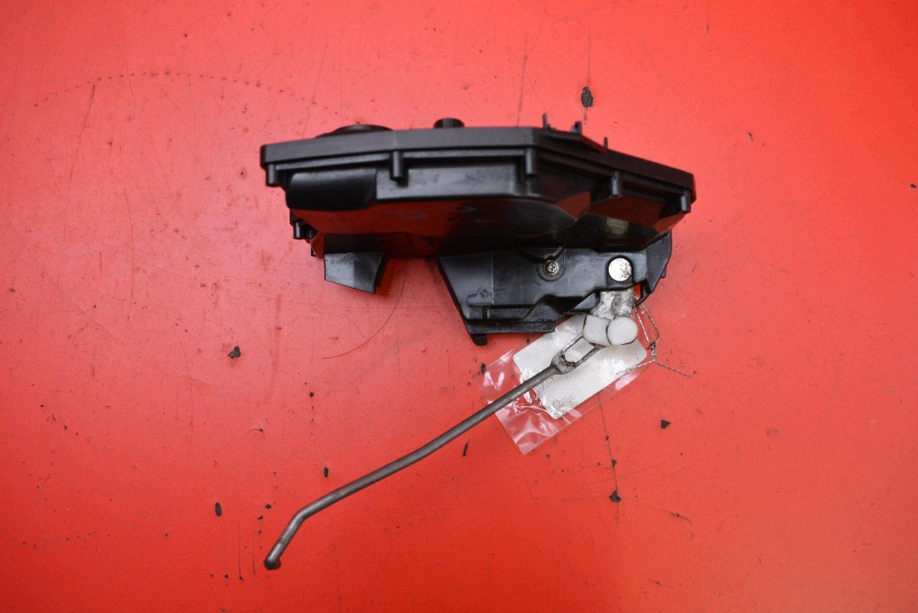 lock door right front front EU SUZUKI SWIFT 4 IV MK6 5D HB 04-10
