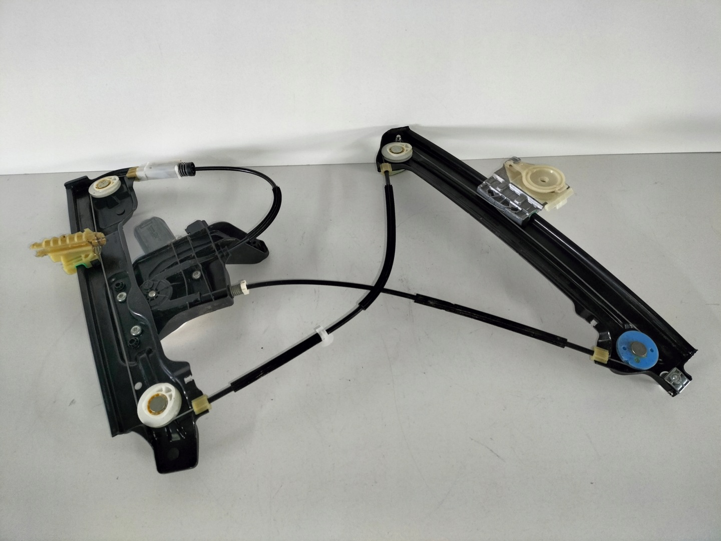 window regulator front right JAGUAR F-TYPE 12
