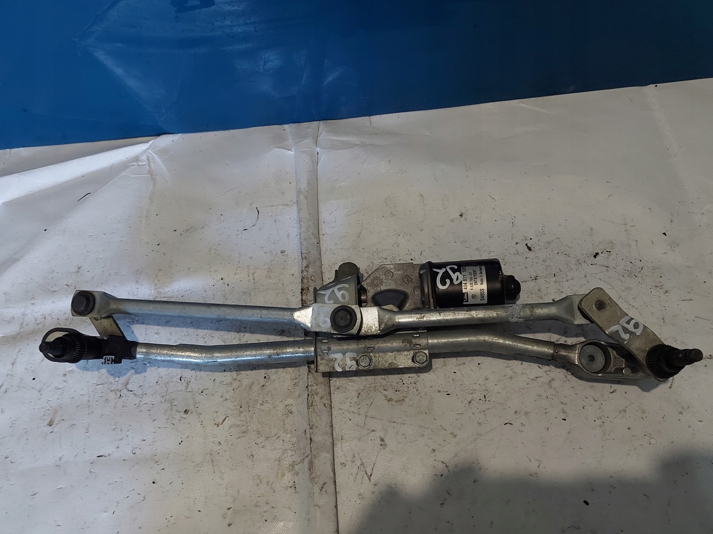 wiper mechanism BMW 1 404.871 front