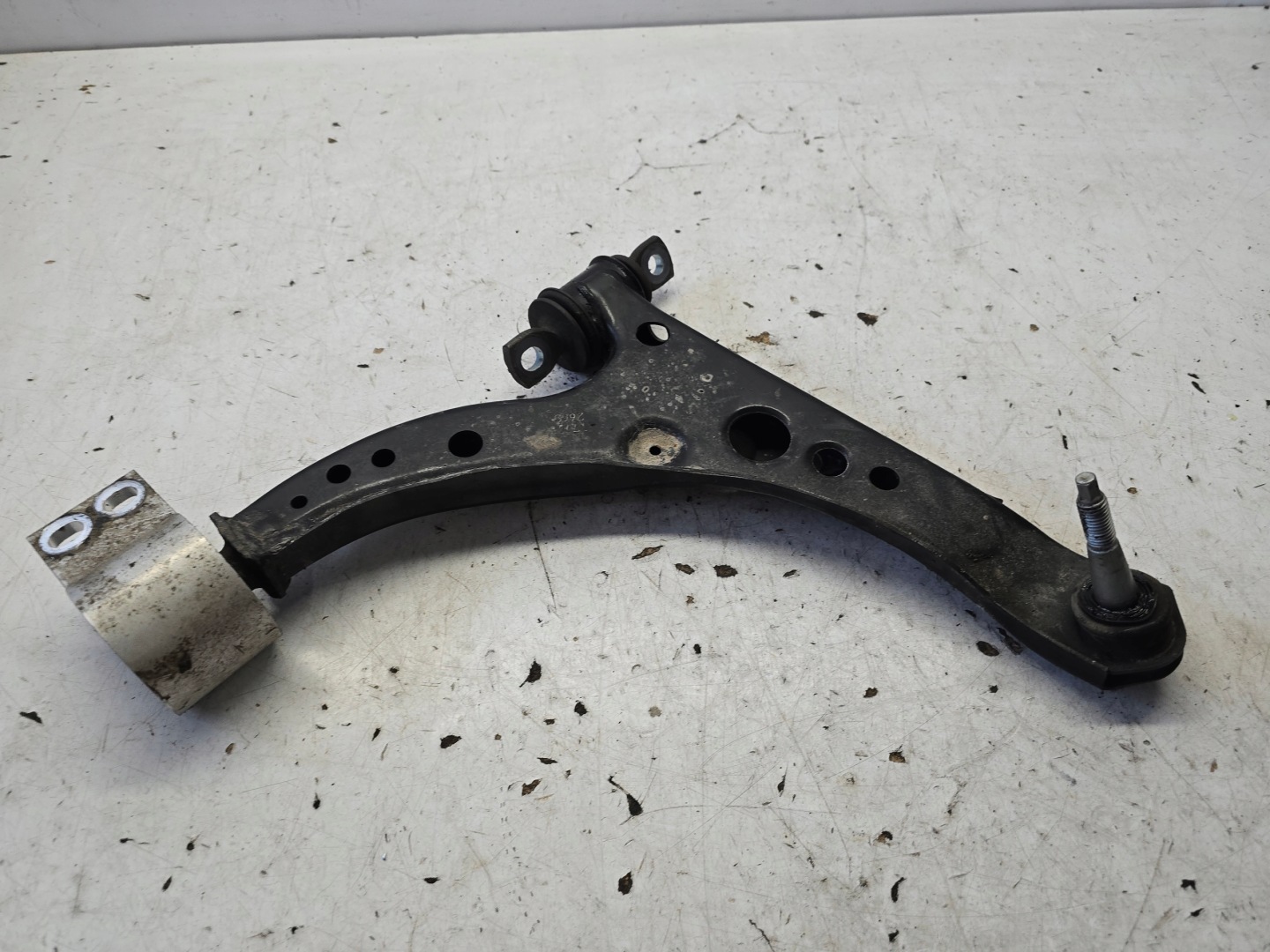 OPEL ASTRA K LIFT arm right front front 39089345