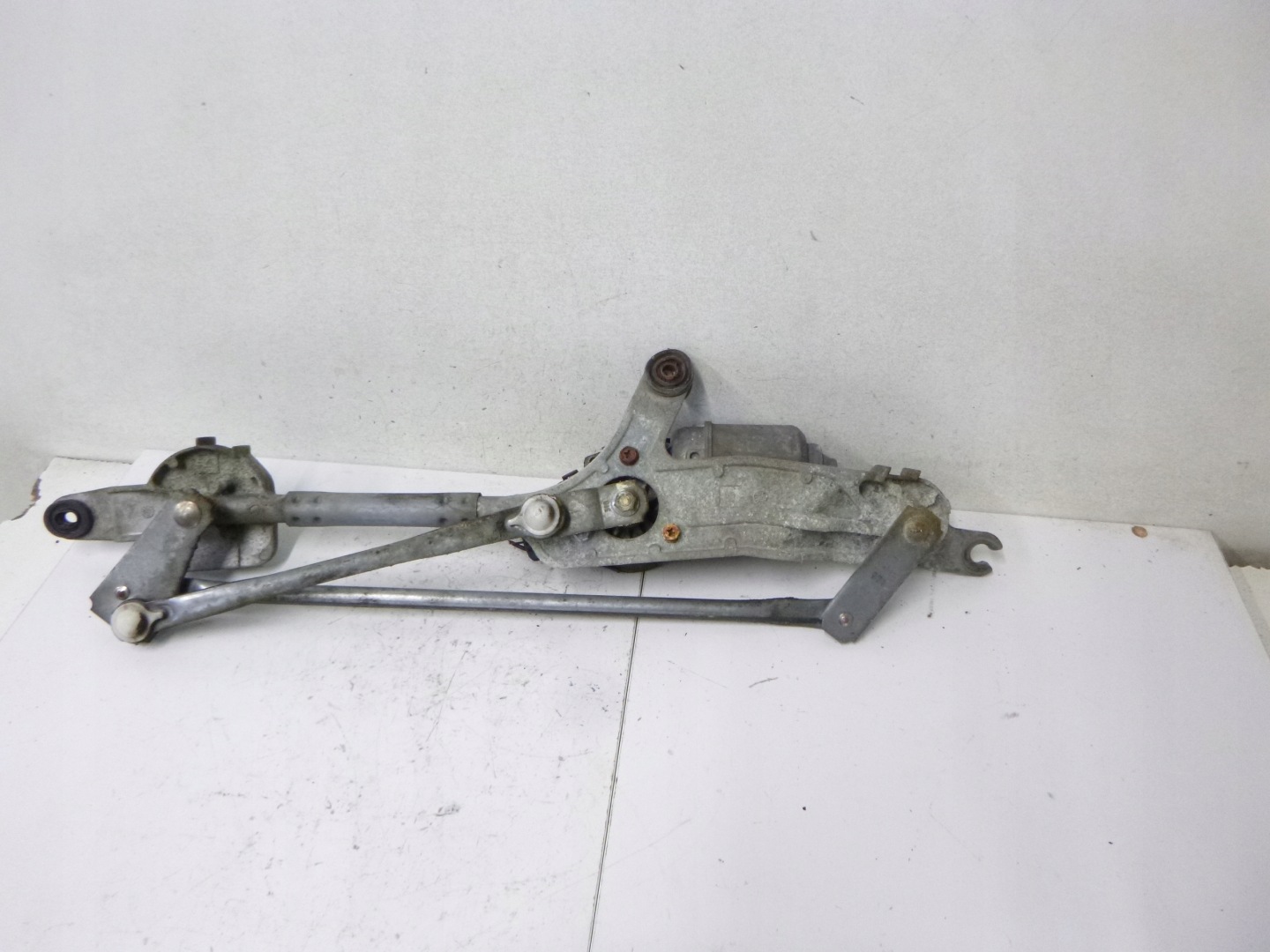 wiper mechanism front Opel Insignia A 08-13 13227392 OE EU ASM