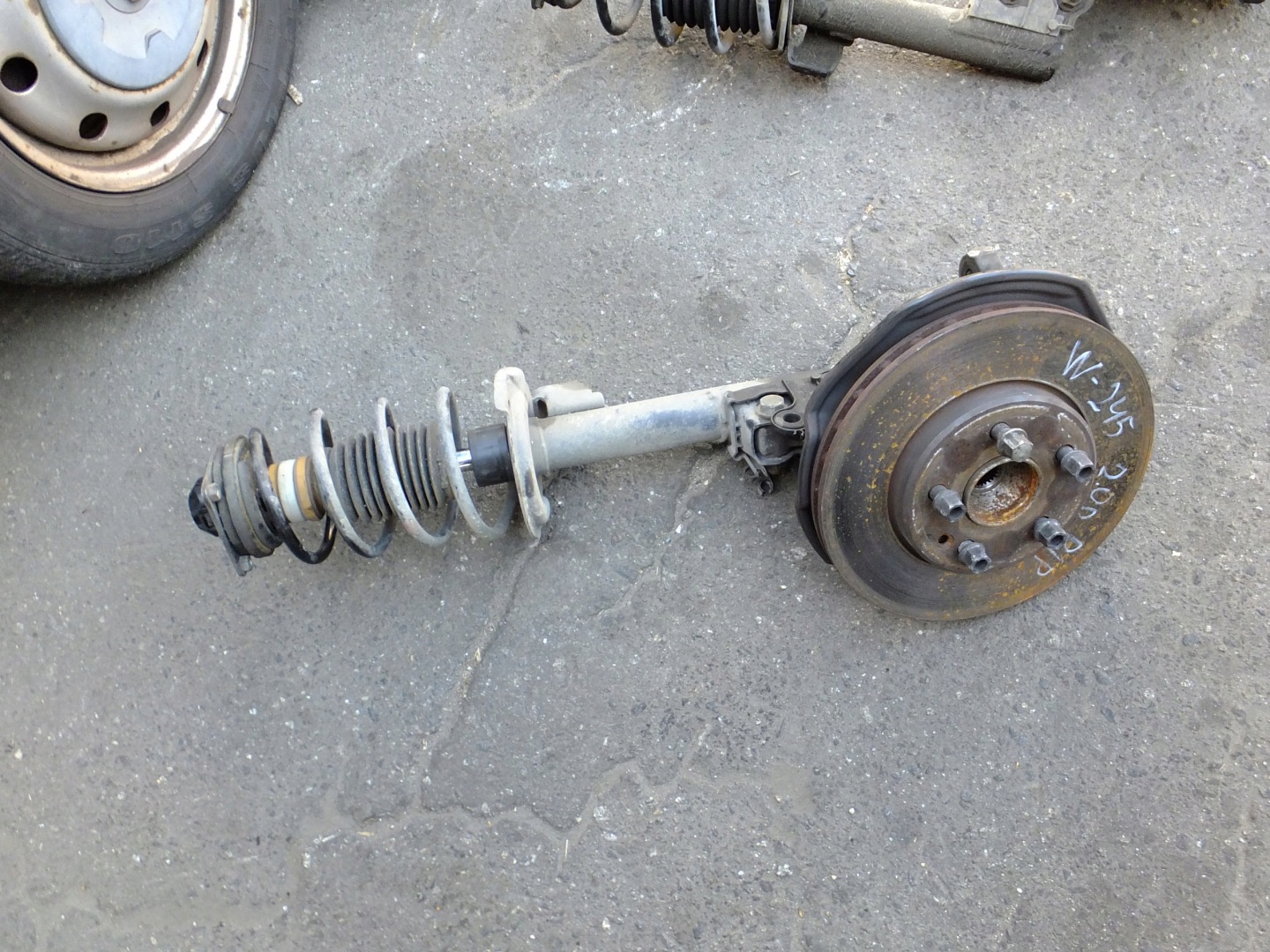 mcperson swing right front mercedes w245 2,0 cdi 2007r