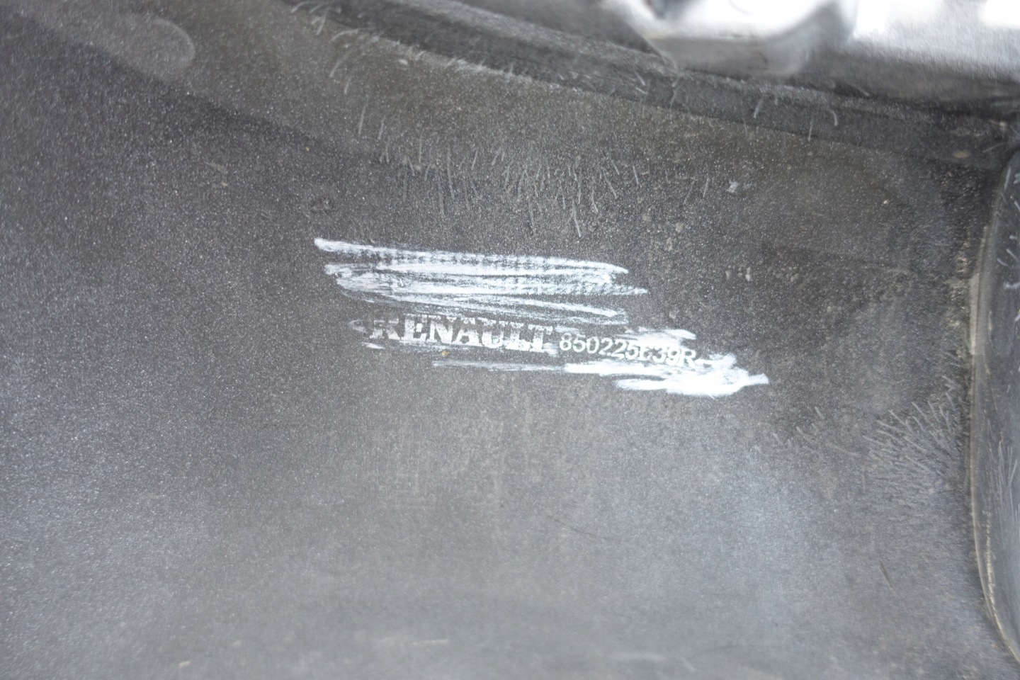 RENAULT CLIO IV HB 2012- bumper rear part rear 850225639R