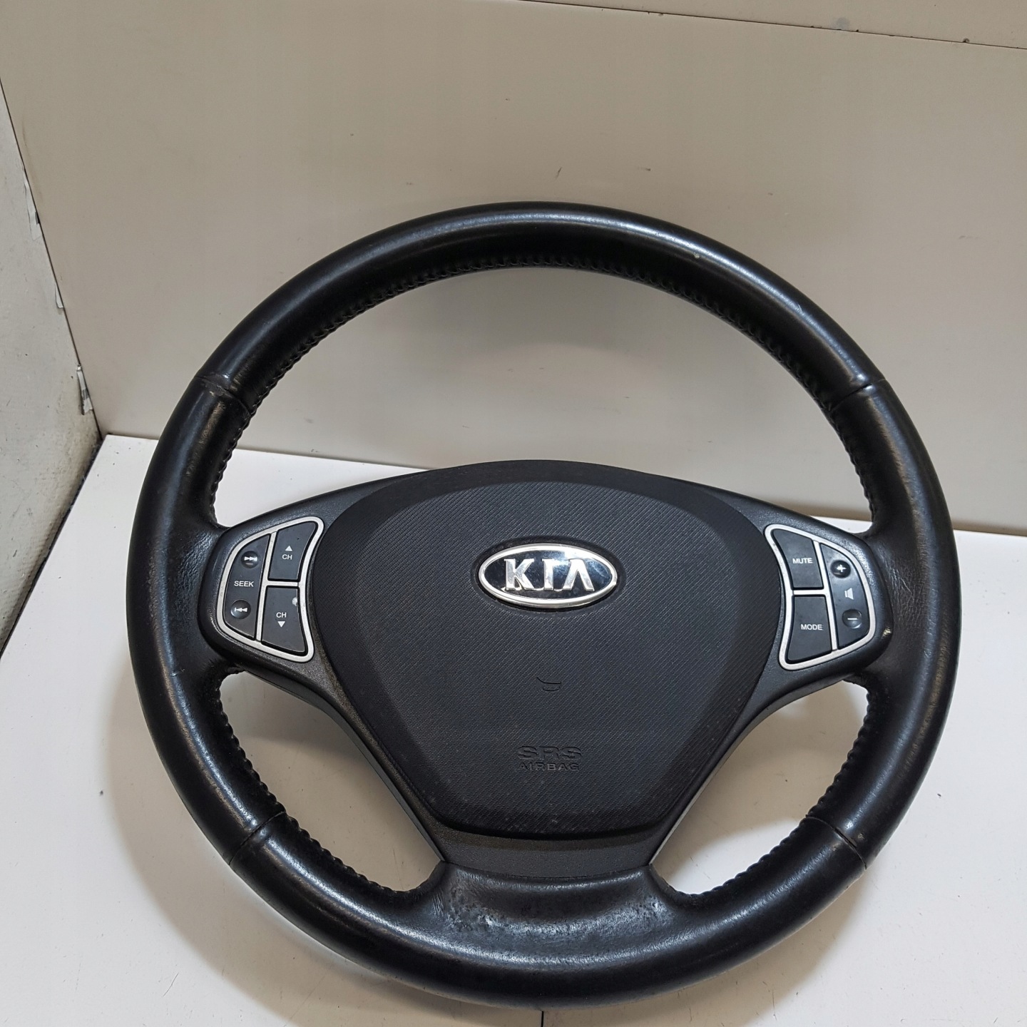lenkrad KIA CEED 56140-1H000 1H569-00010