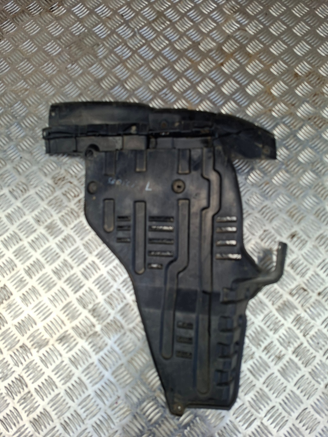 motorabdeckung links SUZUKI SX4 7239280J00