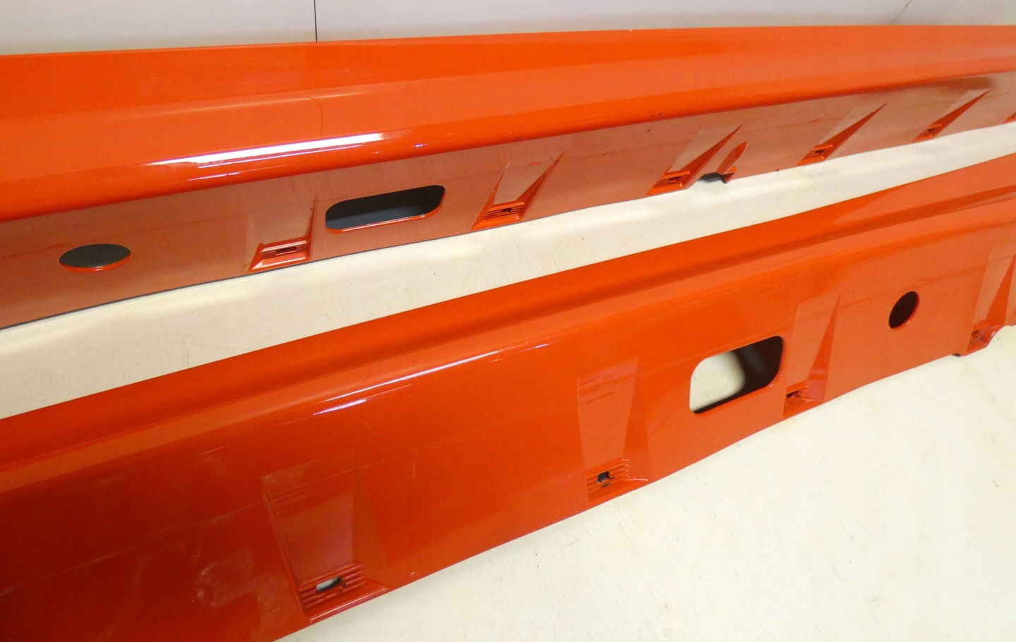 AUDI R8 SPYDER 2015- 4S0 mouldings threshold thresholds