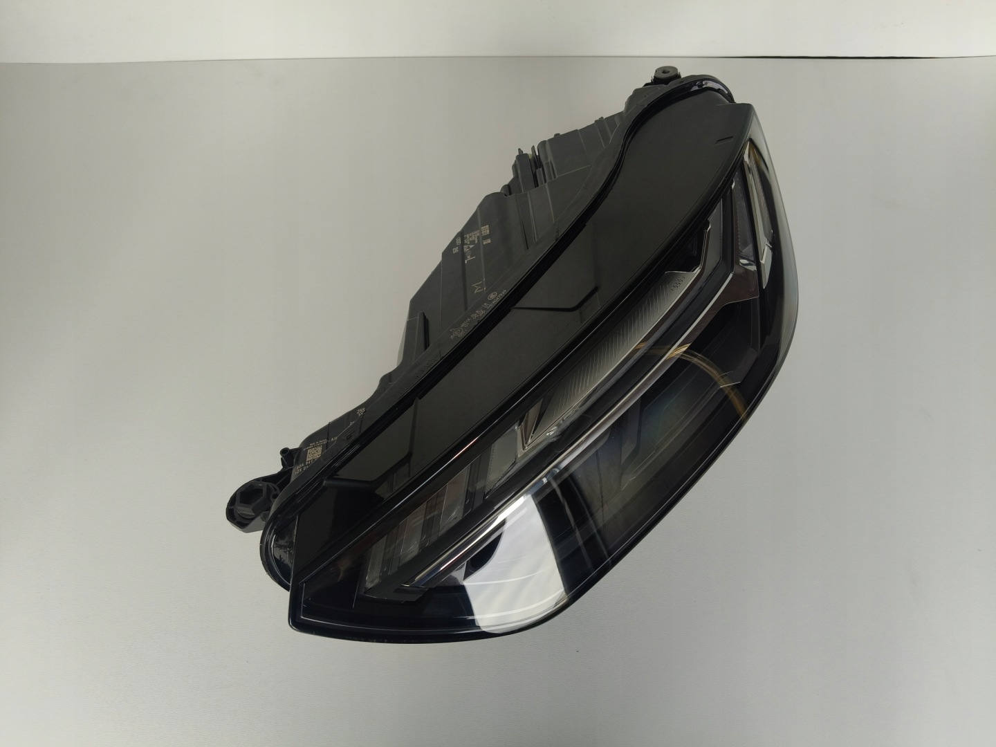 light left REFLEKTOR AUDI Q5 II 80A 20- LIFT FULL LED MATRIX