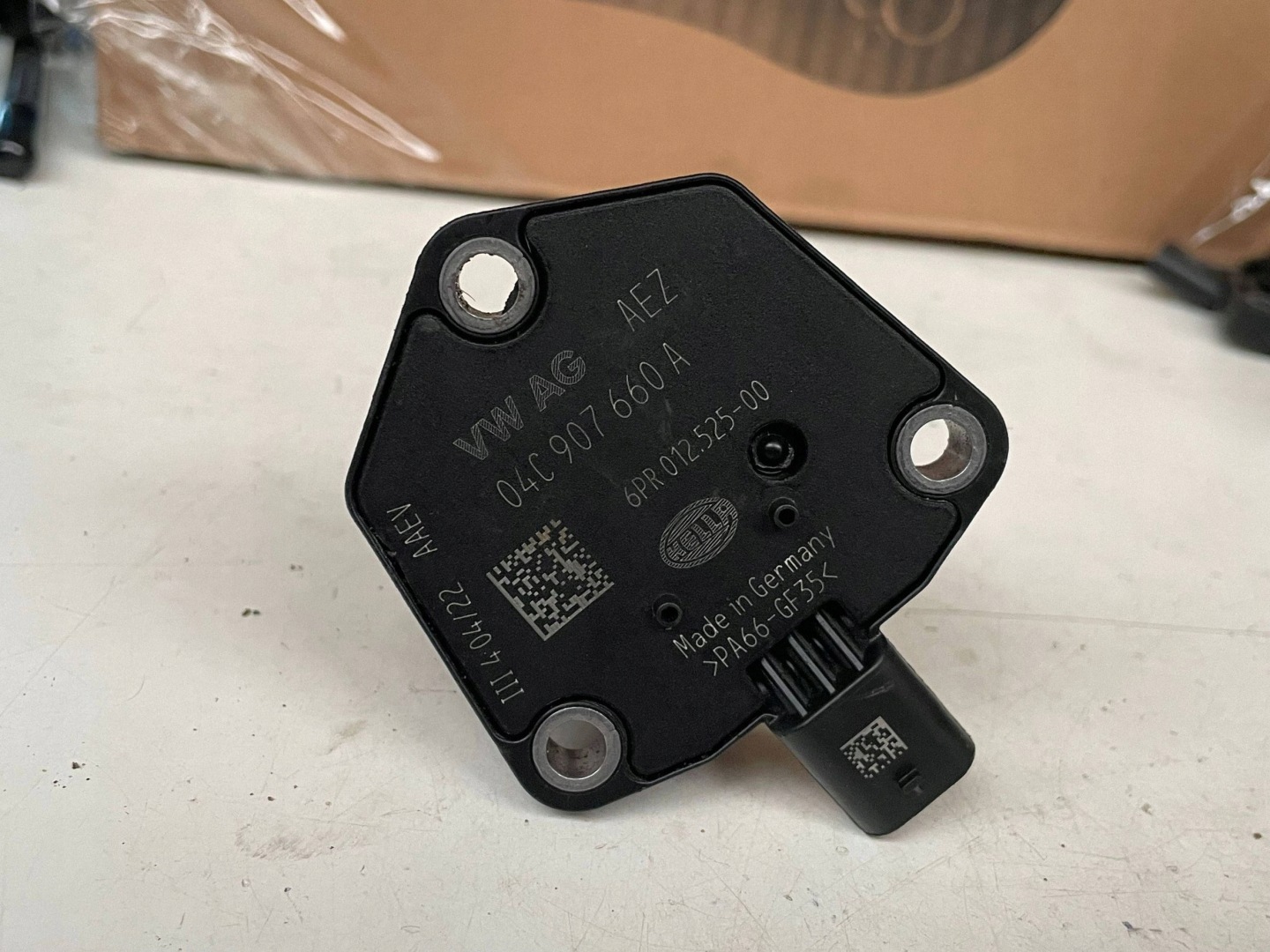sensore Livello olio AUDI Q2 - 04C907660A @M
