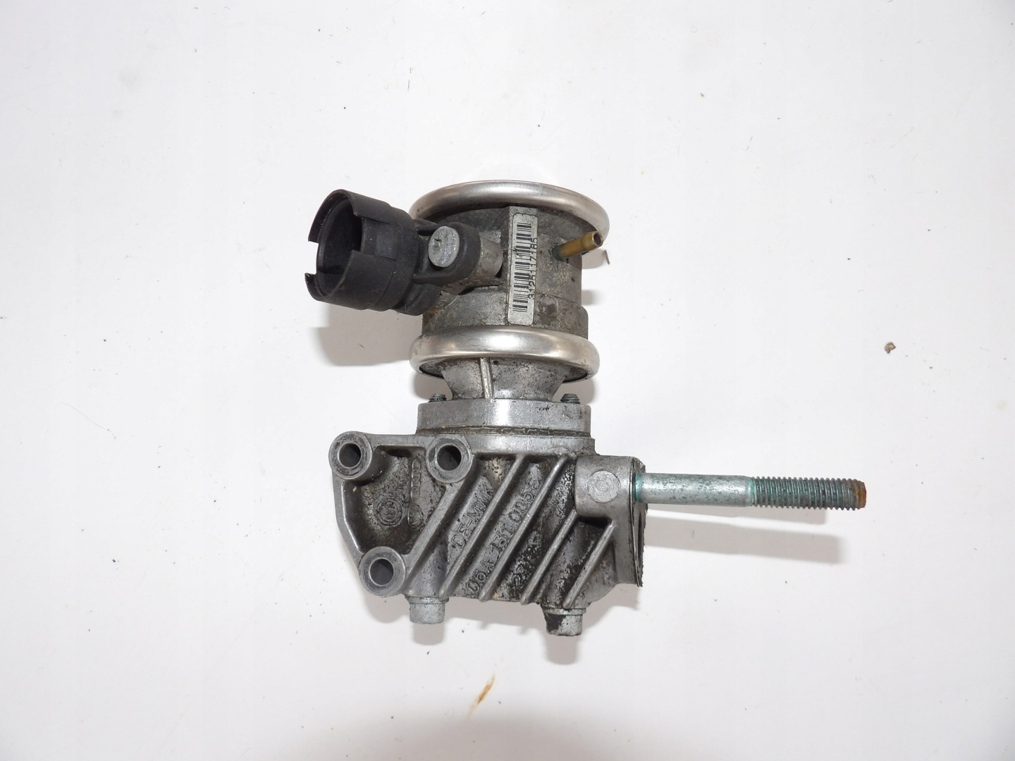 VW GOLF IV AUDI valve vacual EGR
