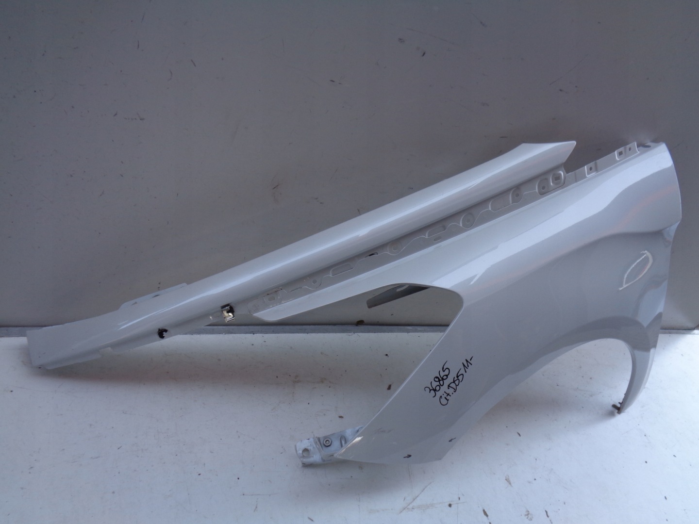 fender left front CITROEN DS5 11- NR 36865