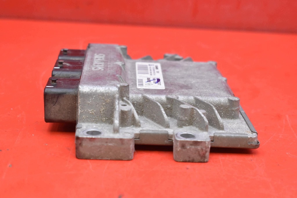 control unit computer of the engine 8200522357 RENAULT CLIO 3 III 1.2 16V 75KM 05-09